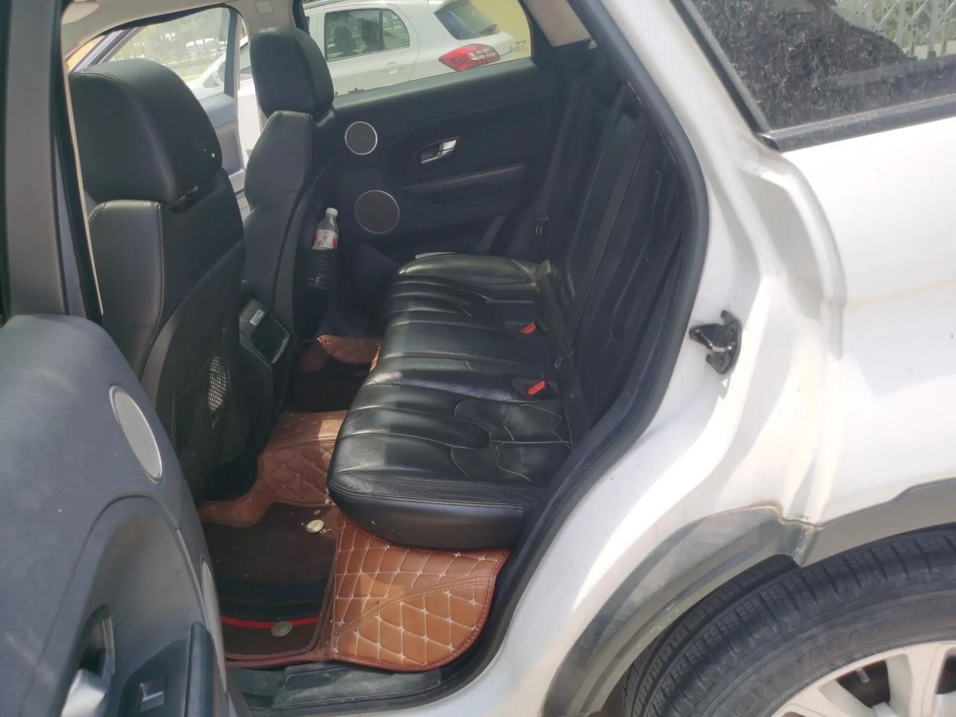 Land Rover Range Evoque 2014 2.0T 5-Door Luxury Edition — миниатюра 17