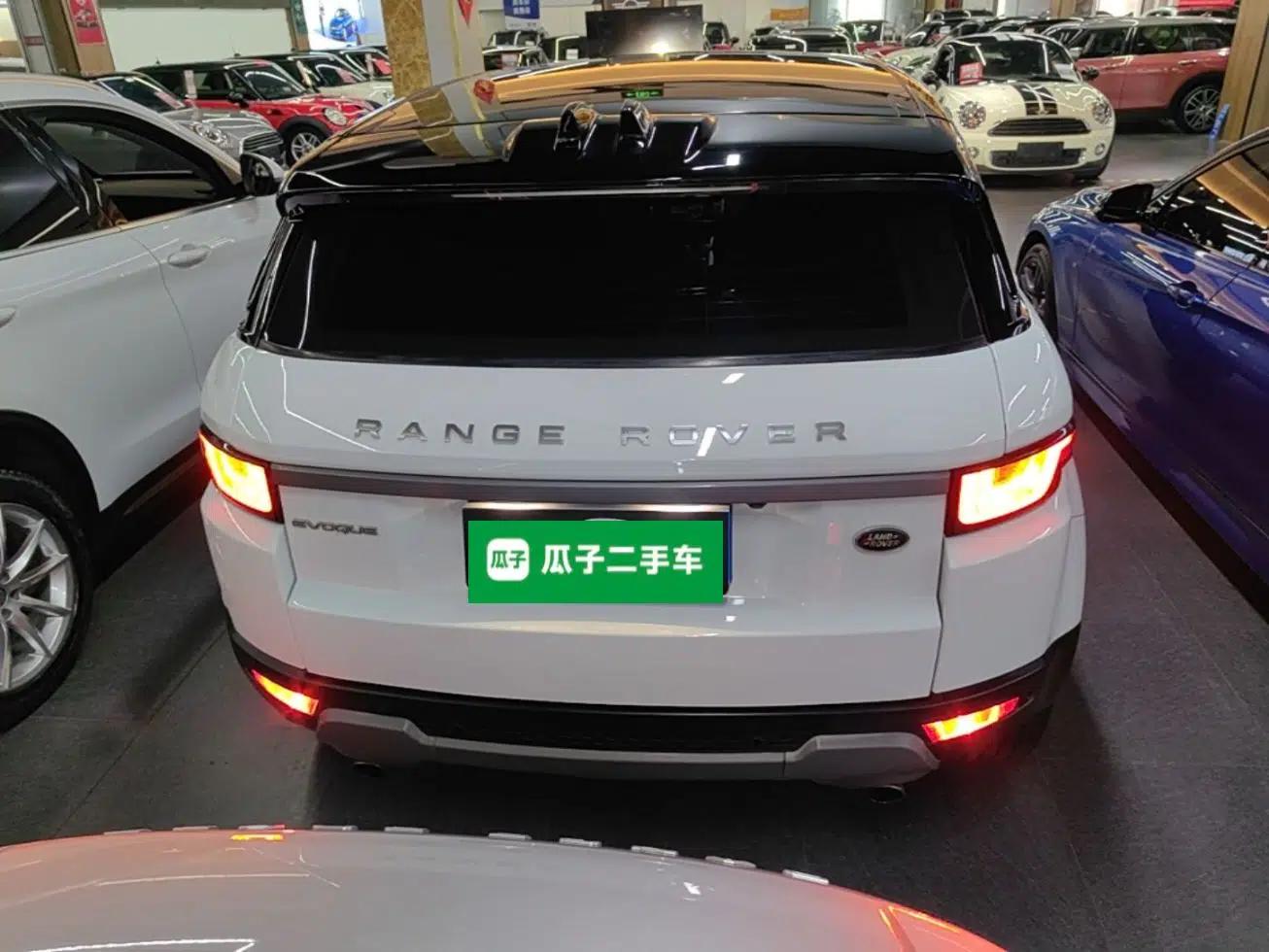 Land Rover Range Evoque 2017 2.0T SE Smart Glow Edition — миниатюра 5