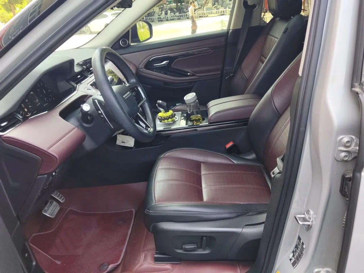 Land Rover Range Evoque 2021 Range Rover Velar L 249PS R-Dynamic First Edition — миниатюра 15