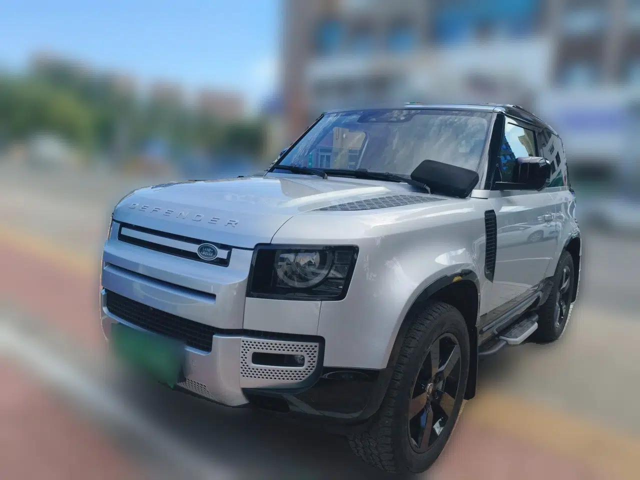 Land Rover Defender 2021 90 P400 Classic Reproduction Edition — миниатюра 1
