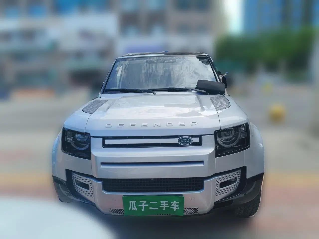 Land Rover Defender 2021 90 P400 Classic Reproduction Edition — миниатюра 2