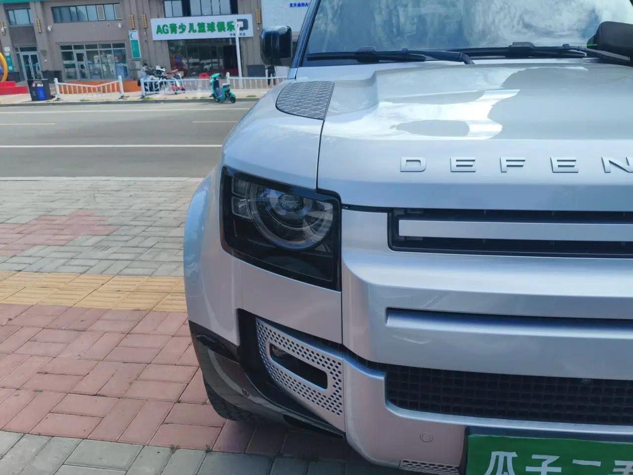 Land Rover Defender 2021 90 P400 Classic Reproduction Edition — миниатюра 7