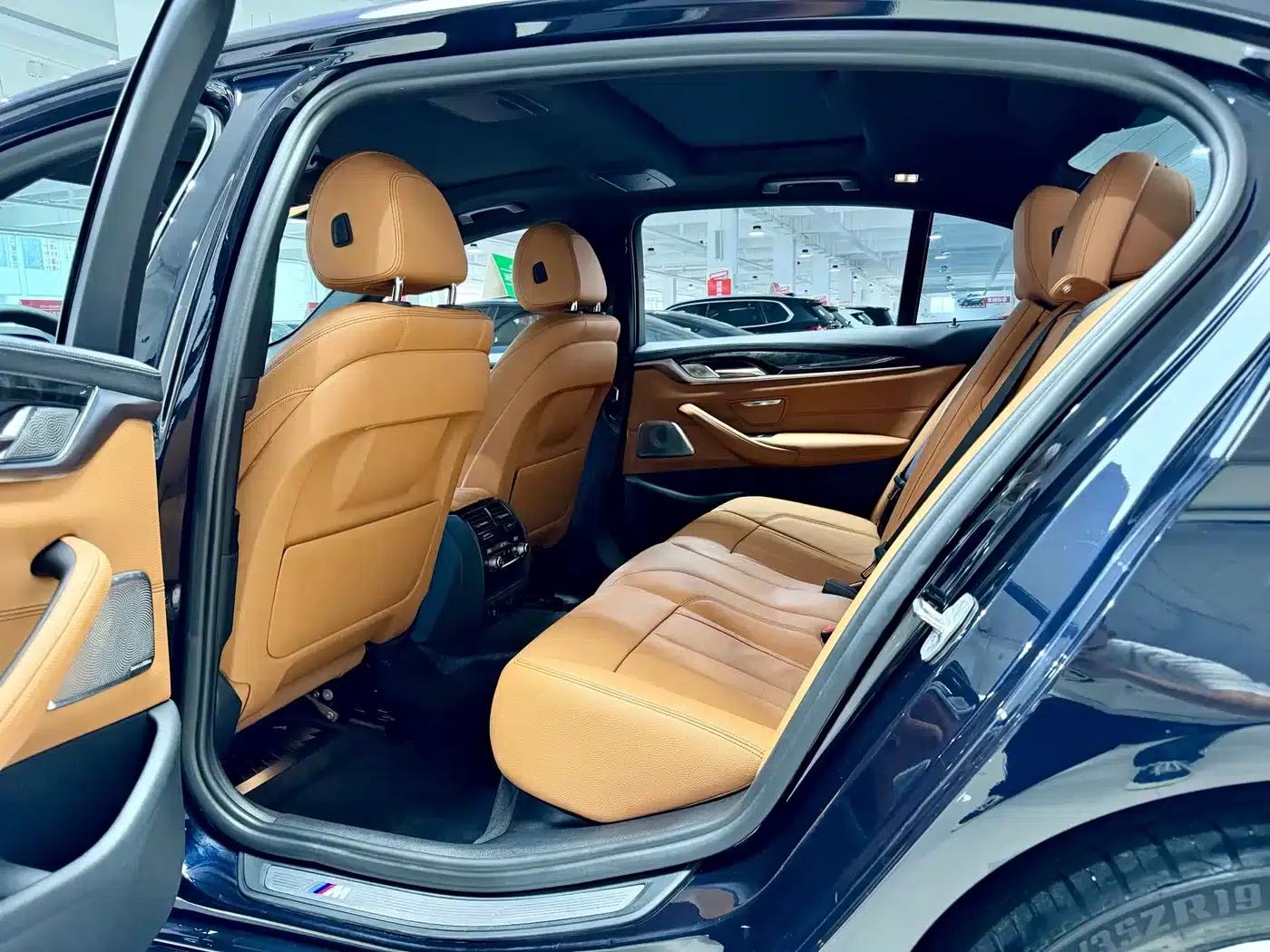 2018 BMW 5 Series Facelift 530Li xDrive M Sport Package — миниатюра 7