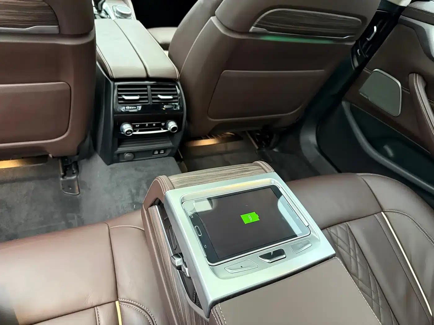 BMW 5 Series 2020 530Li Luxury Package — миниатюра 18