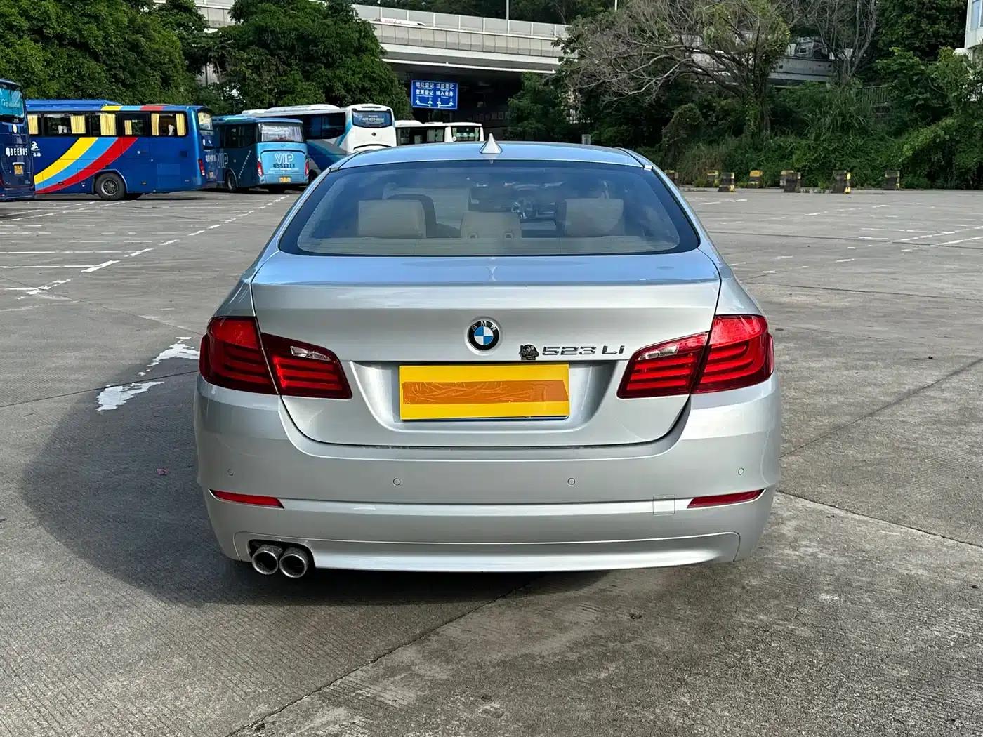 BMW 5 Series 2011 523Li Leading Edition — миниатюра 6