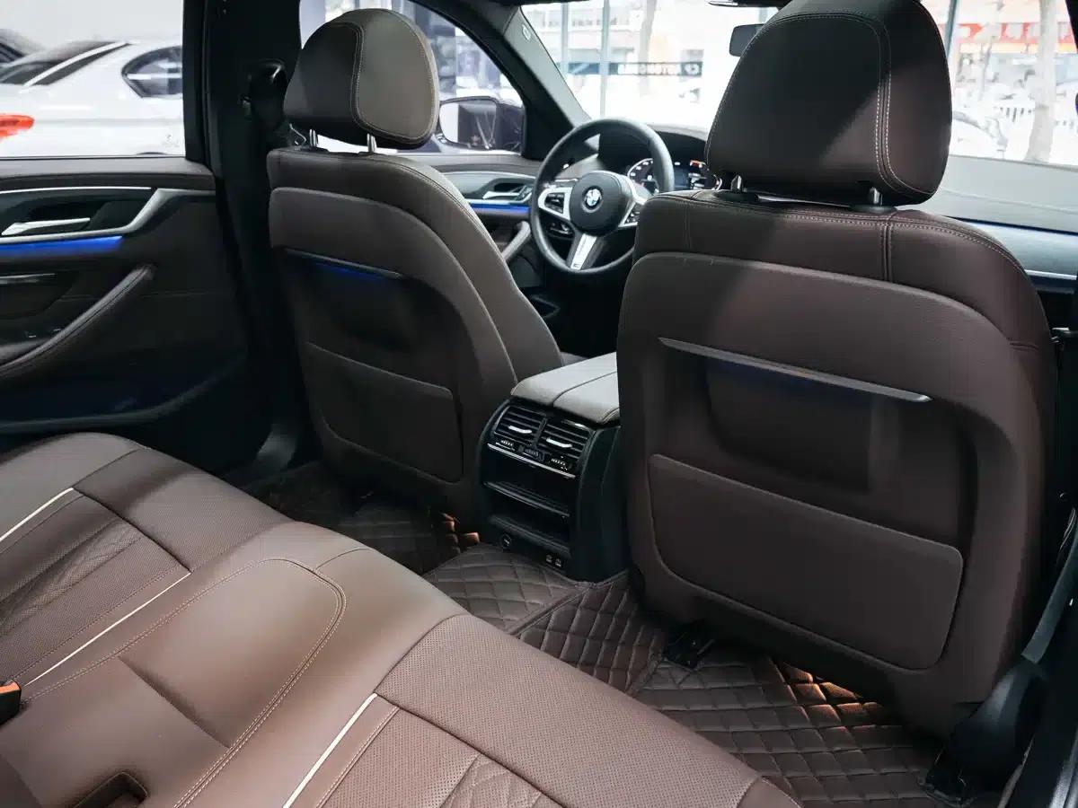 2021 BMW 5 Series 530Li Leading Edition M Sport Package — миниатюра 20