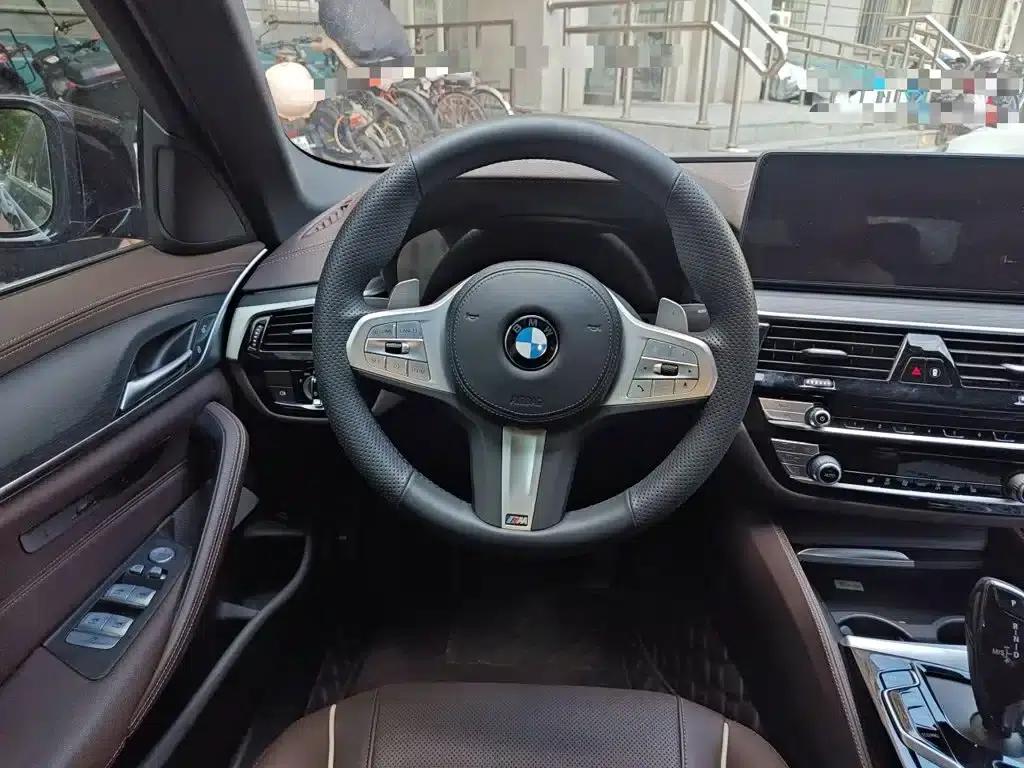 BMW 5 Series 2022 Facelift II 530Li Leading Model M Sport Package — миниатюра 11