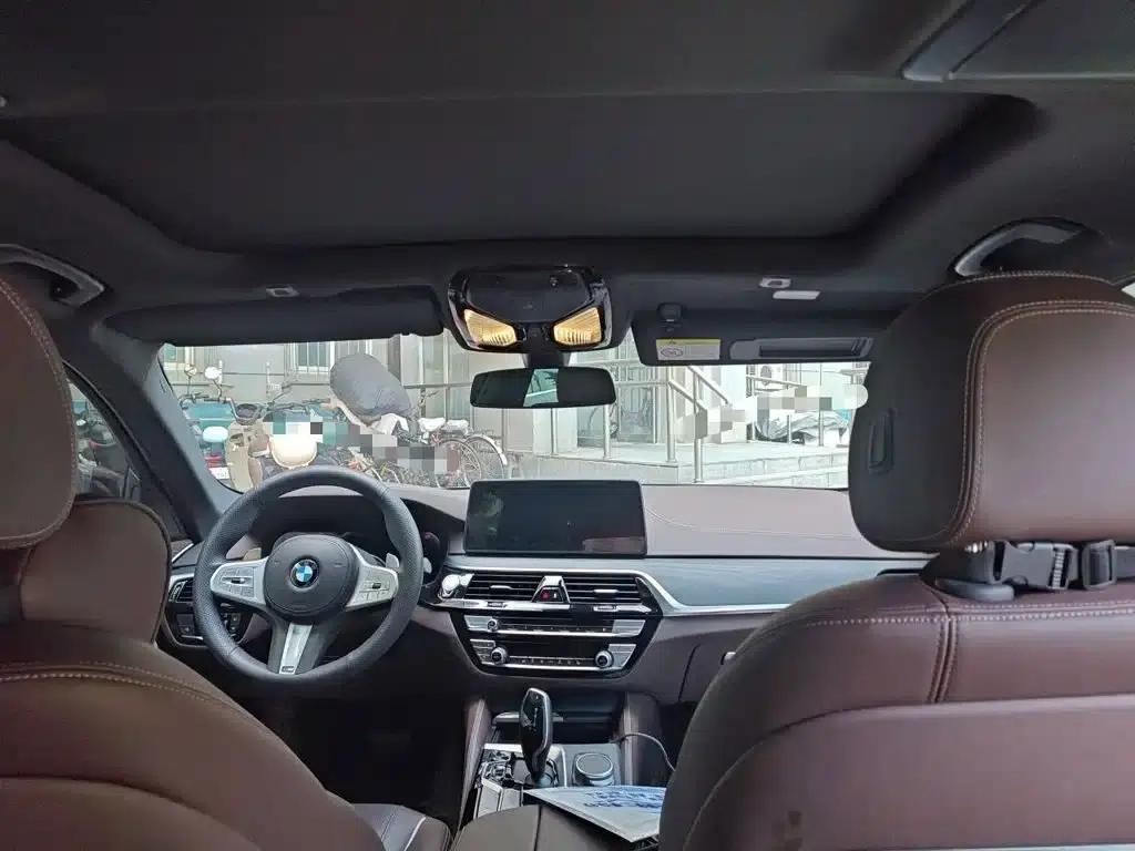 BMW 5 Series 2022 Facelift II 530Li Leading Model M Sport Package — миниатюра 19