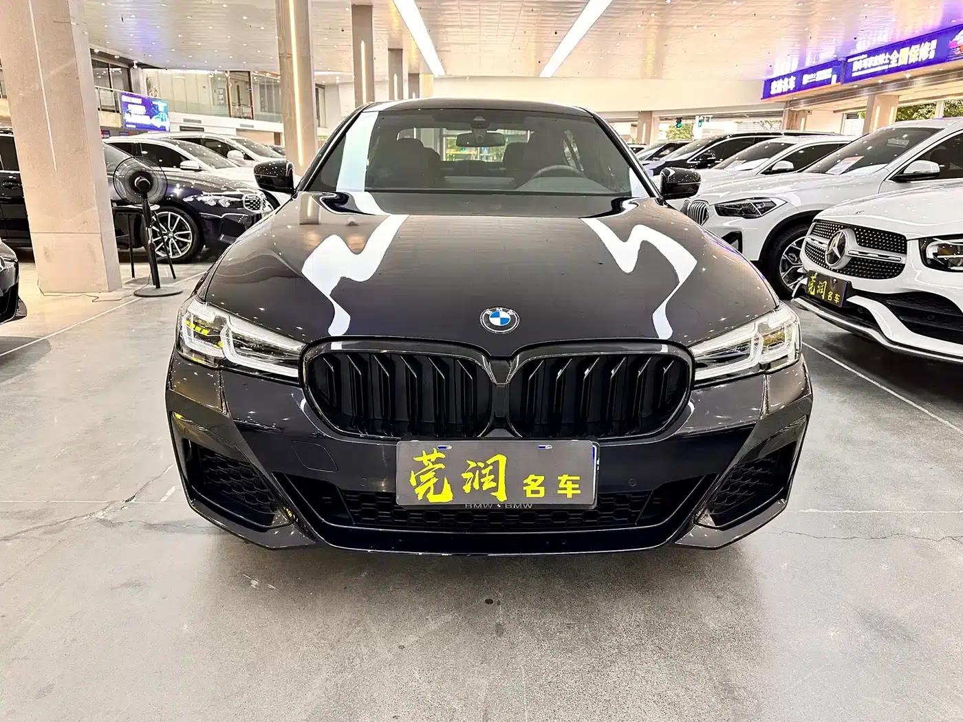 2022 BMW 5 Series Facelift 530Li Leading Edition M Sport Package — миниатюра 2