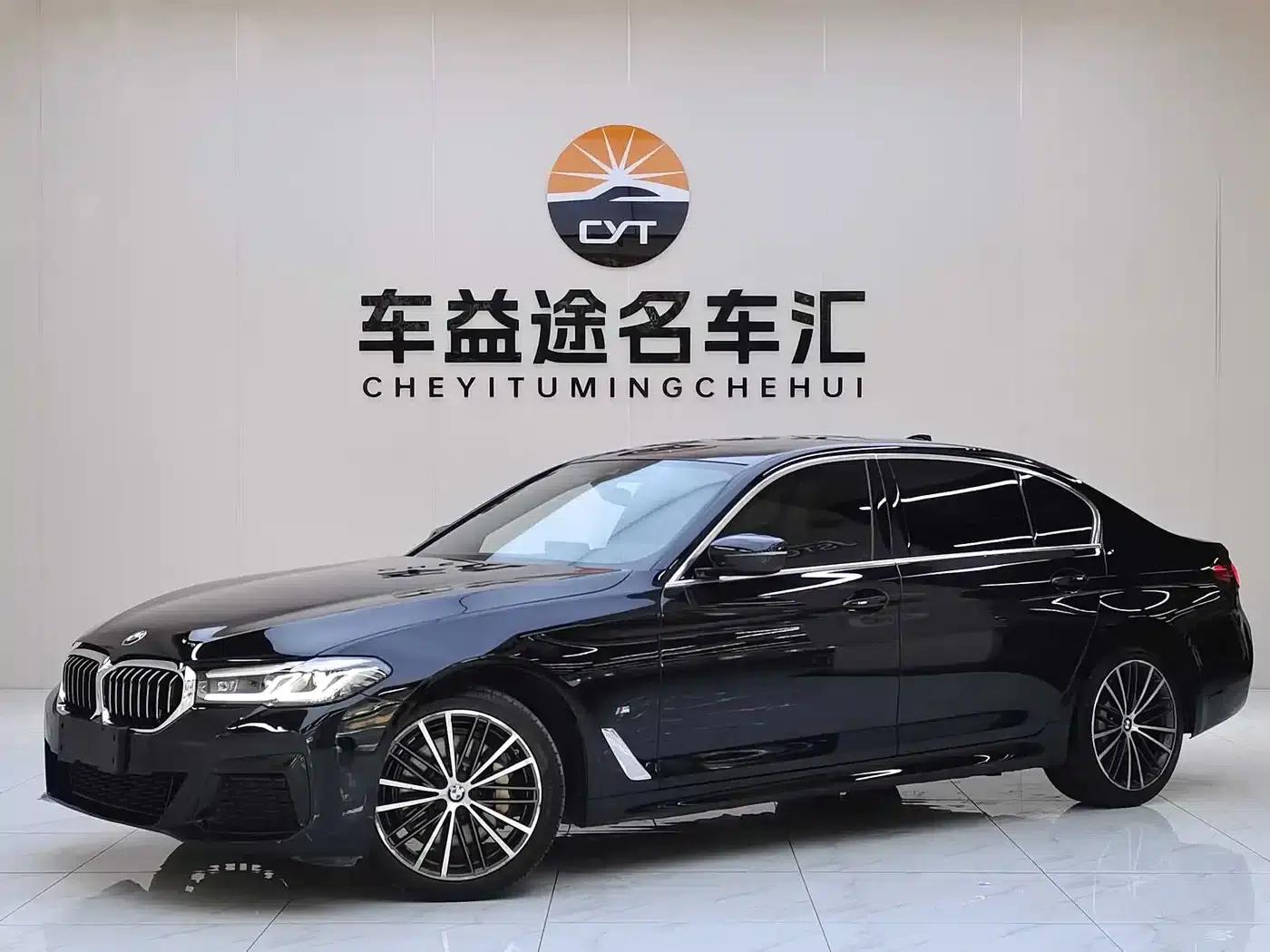 2021 BMW 5 Series Facelift 530Li Leading Edition M Sport Package — миниатюра 1