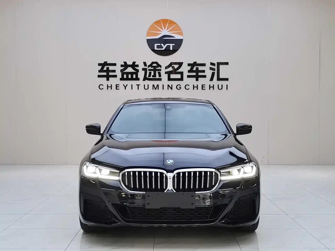 2021 BMW 5 Series Facelift 530Li Leading Edition M Sport Package — миниатюра 2