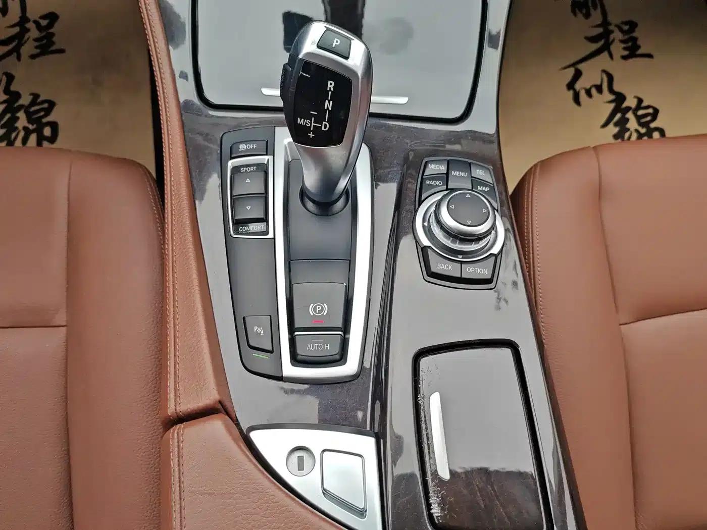 2014 BMW 5 Series 525Li Leading Edition — миниатюра 12