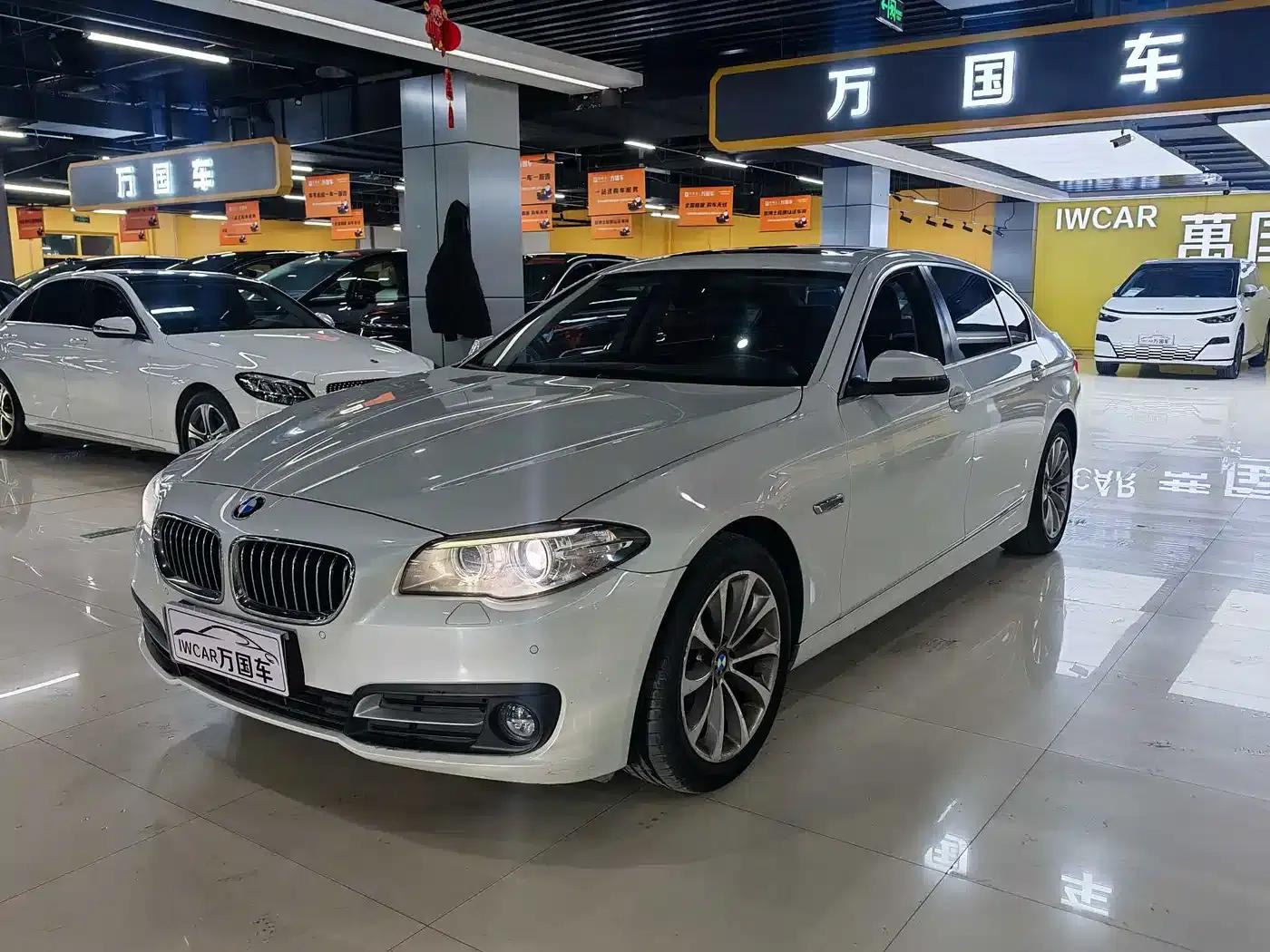2014 BMW 5 Series 528Li Leading Edition — миниатюра 1