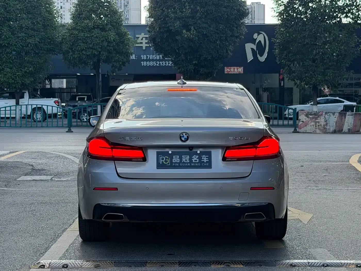 BMW 5 Series 2021 530Li Leading Luxury Package — миниатюра 8