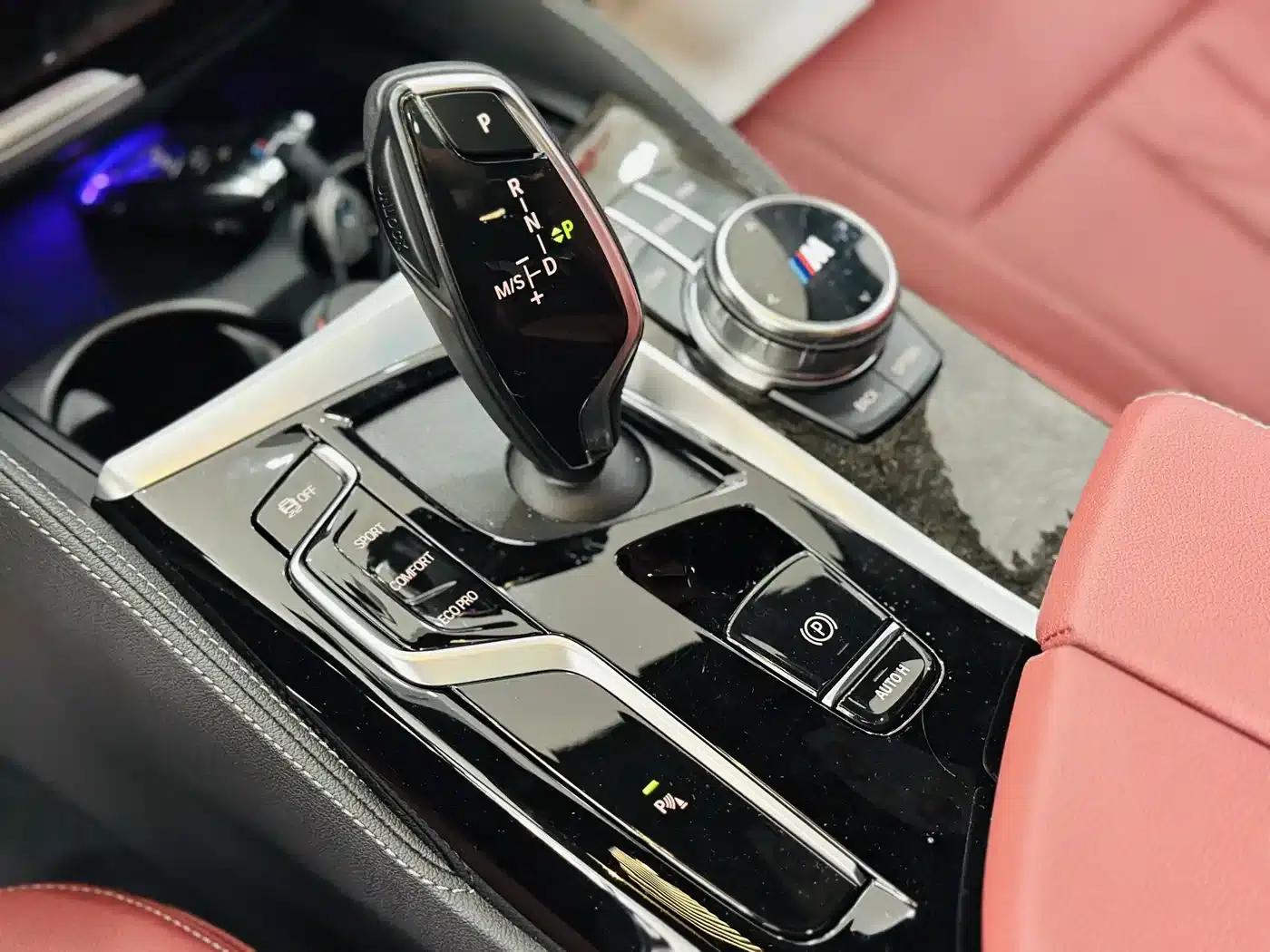 BMW 5 Series 2022 Facelift II 525Li M Sport Package — миниатюра 14