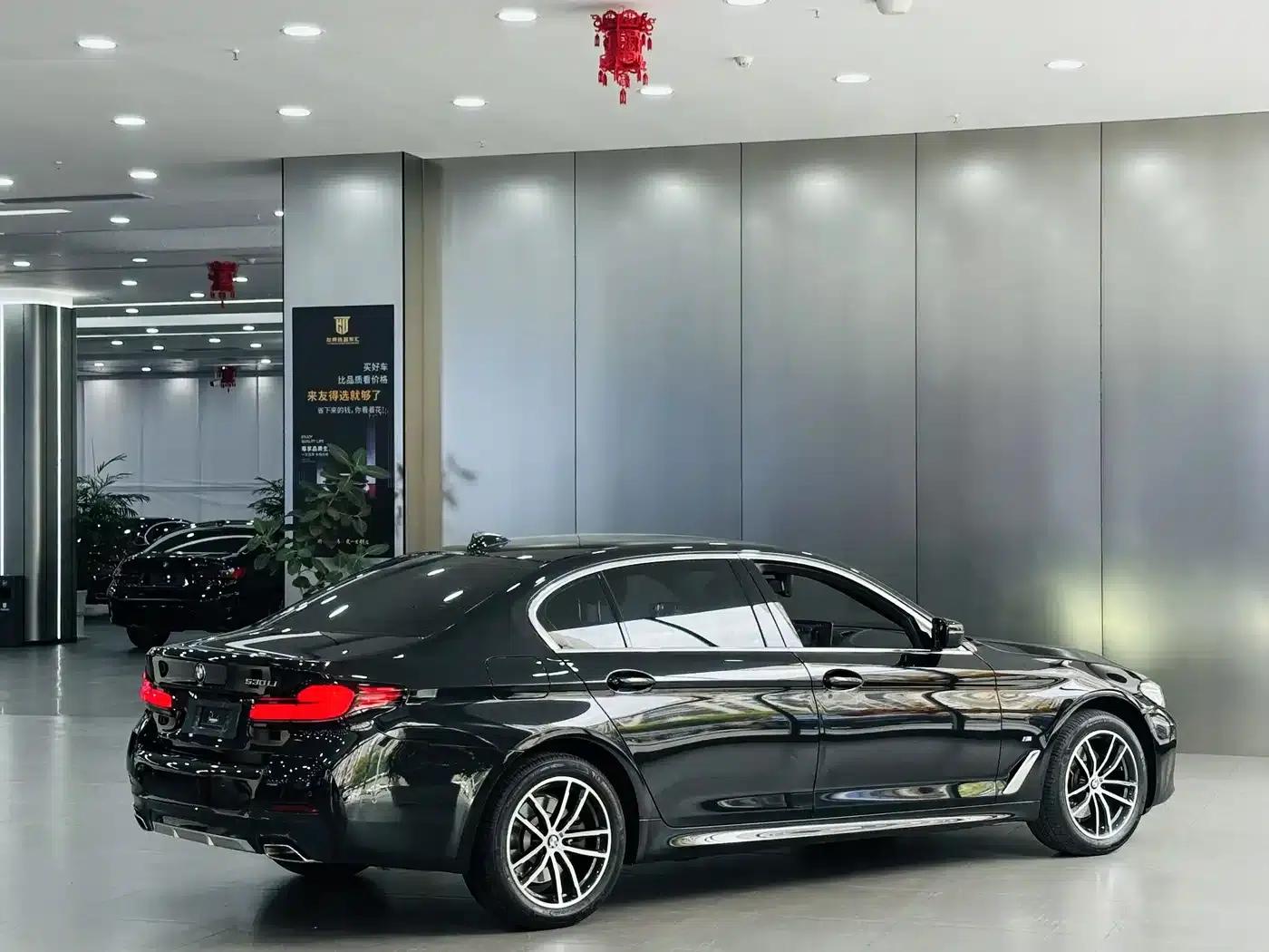 BMW 5 Series 2022 Facelift II 525Li M Sport Package — миниатюра 7