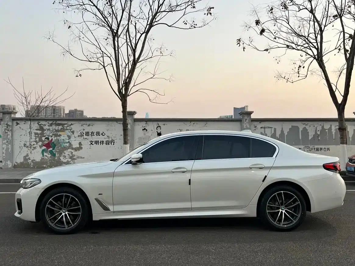 BMW 5 Series 2022 Facelift II 525Li M Sport Package — миниатюра 12