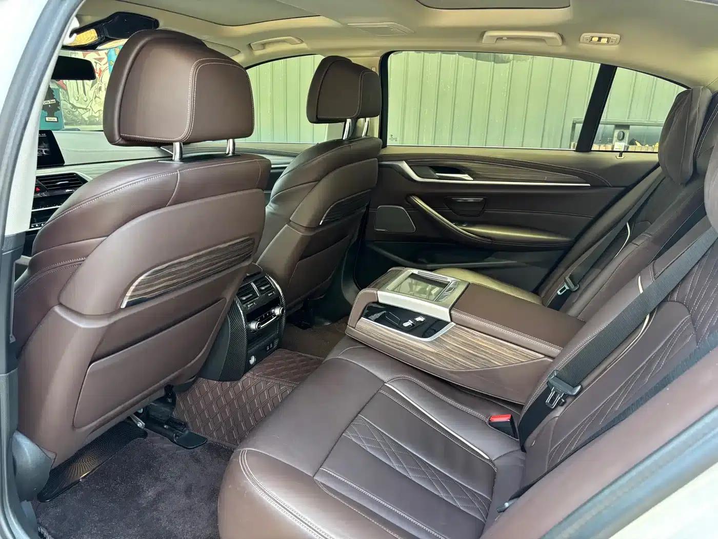 BMW 5 Series 2020 530Li Luxury Package — миниатюра 6