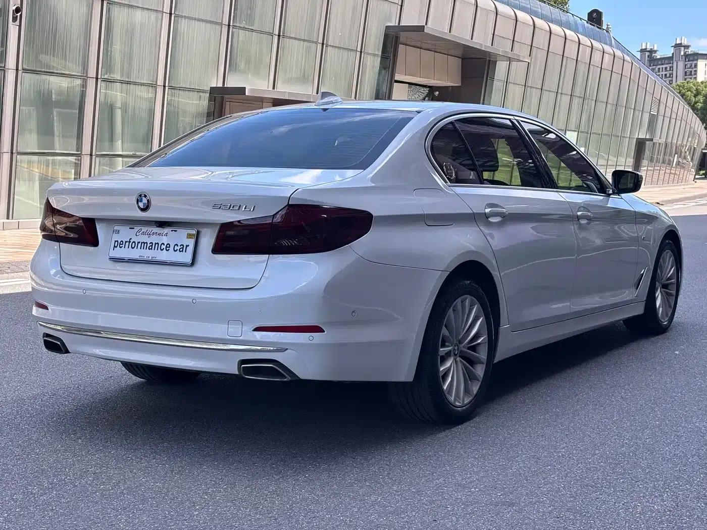 BMW 5 Series 2020 530Li Luxury Package — миниатюра 9