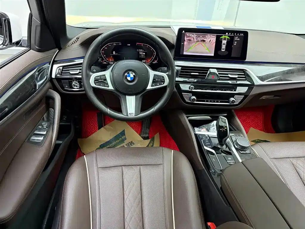 2022 BMW 5 Series Facelift 525Li M Sport Package — миниатюра 28
