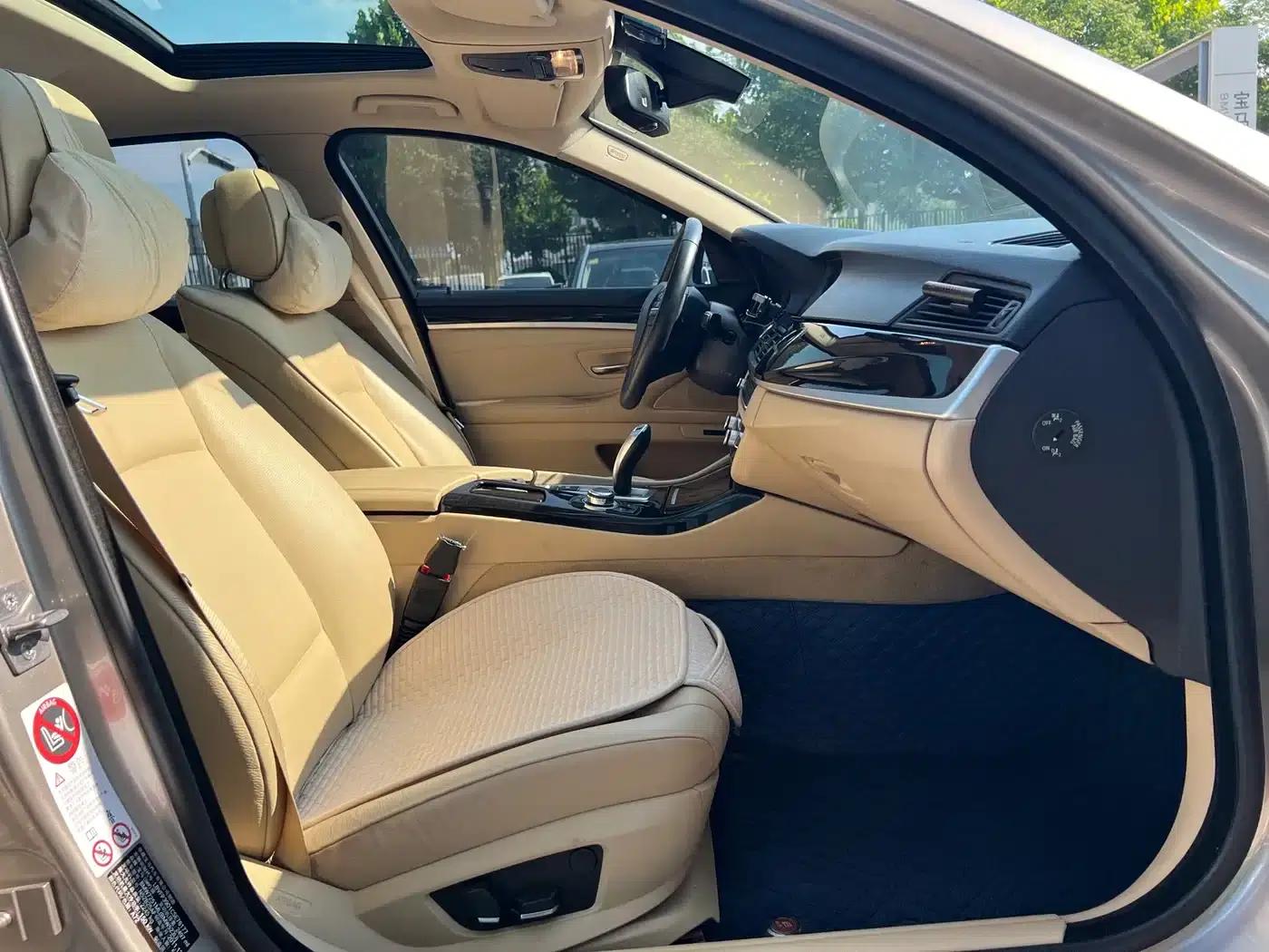 BMW 5 Series 2011 523Li Luxury — миниатюра 18