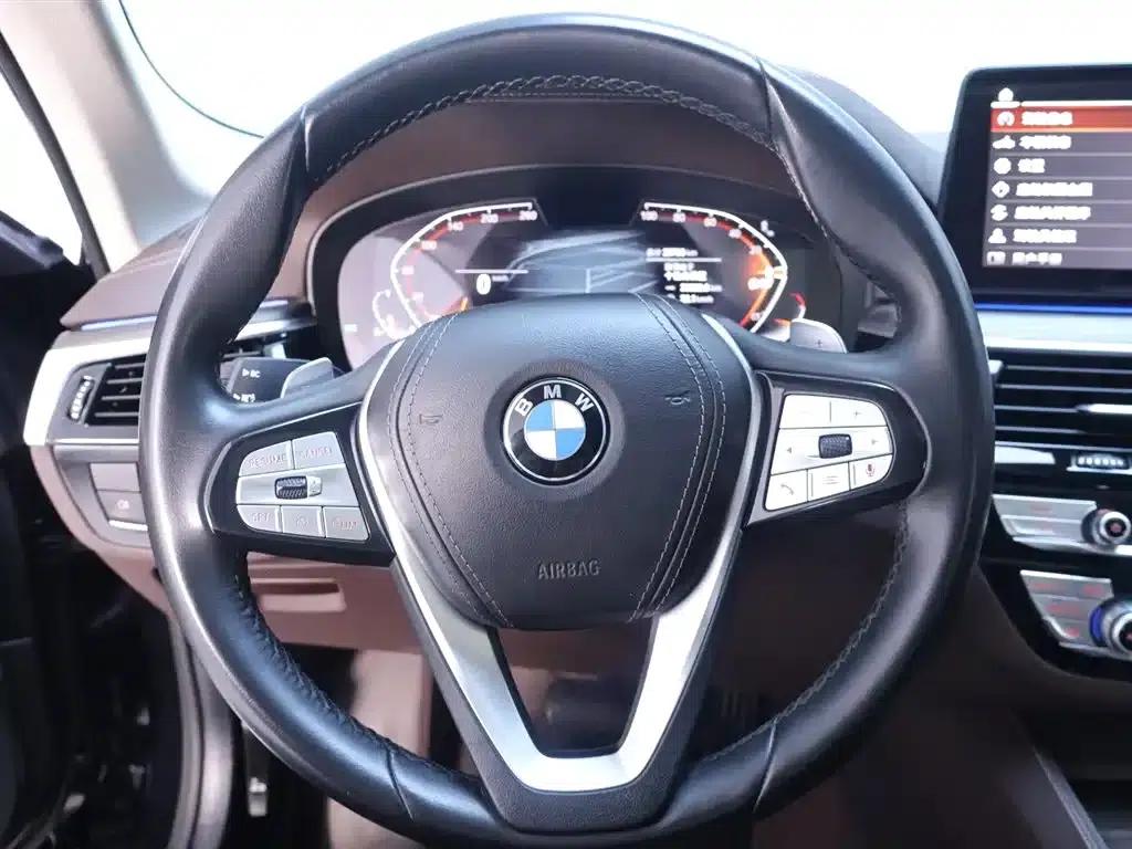 BMW 5 Series 2023 530Li Luxury Package — миниатюра 16