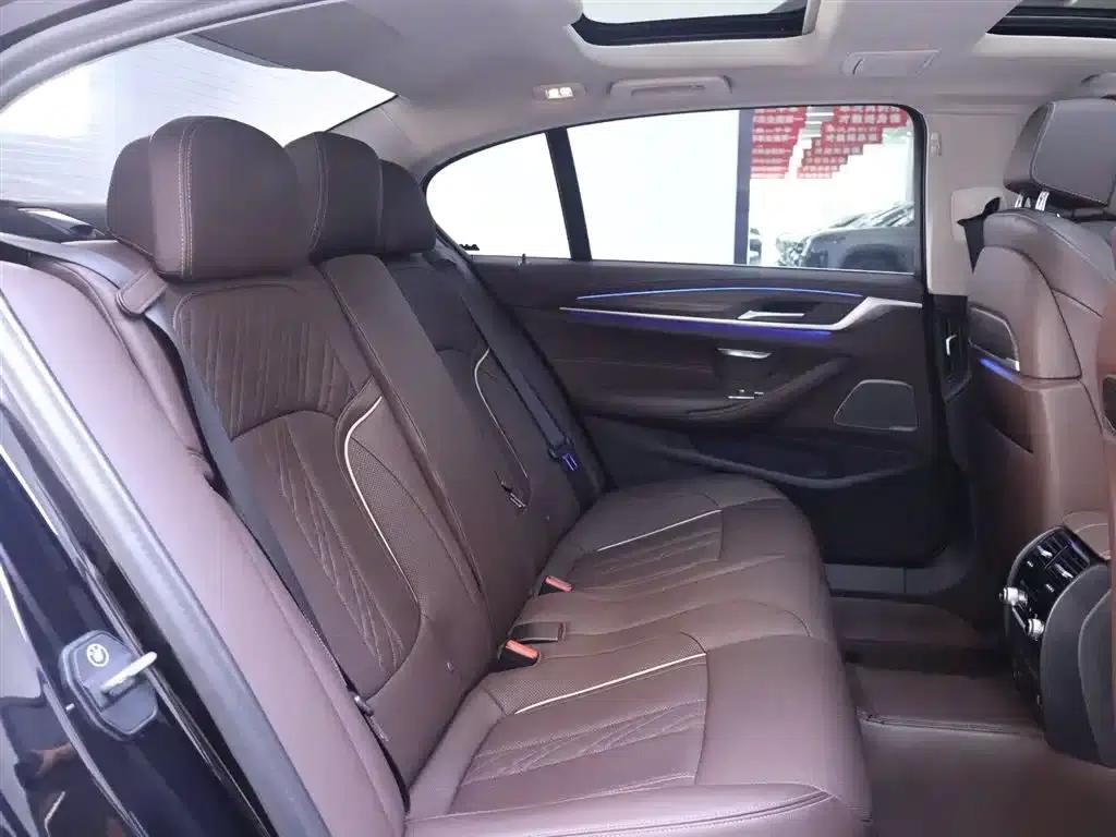 BMW 5 Series 2023 530Li Luxury Package — миниатюра 22