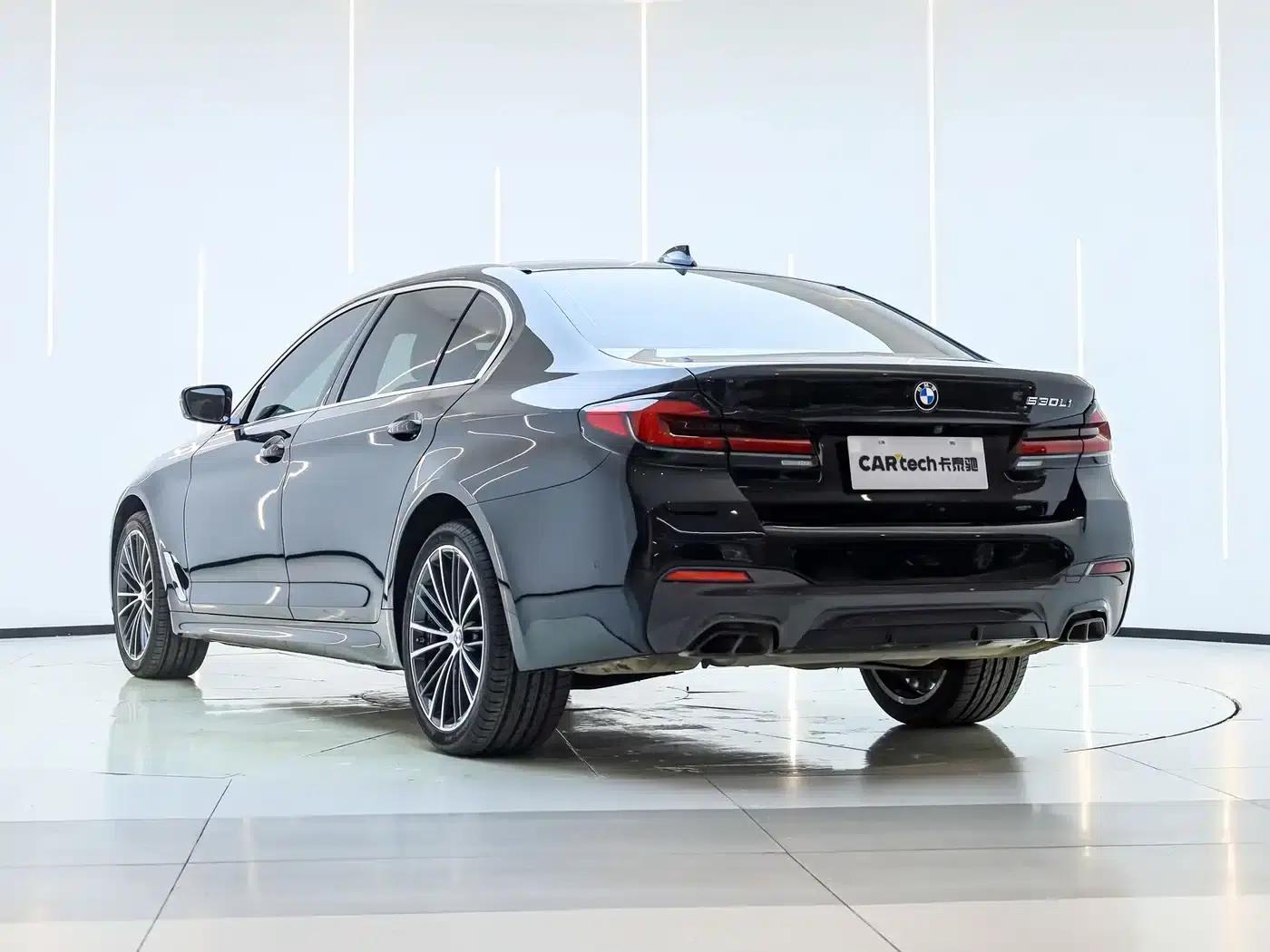 BMW 5 Series 2022 Facelift II 530Li Leading Model M Sport Package — миниатюра 3