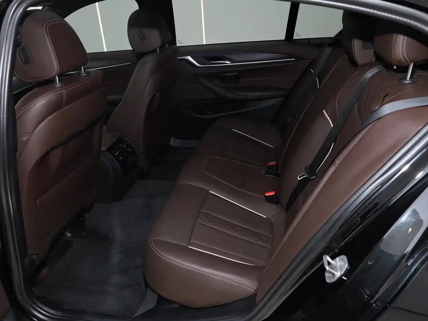 BMW 5 Series 2022 Facelift II 530Li Leading Model M Sport Package — миниатюра 13
