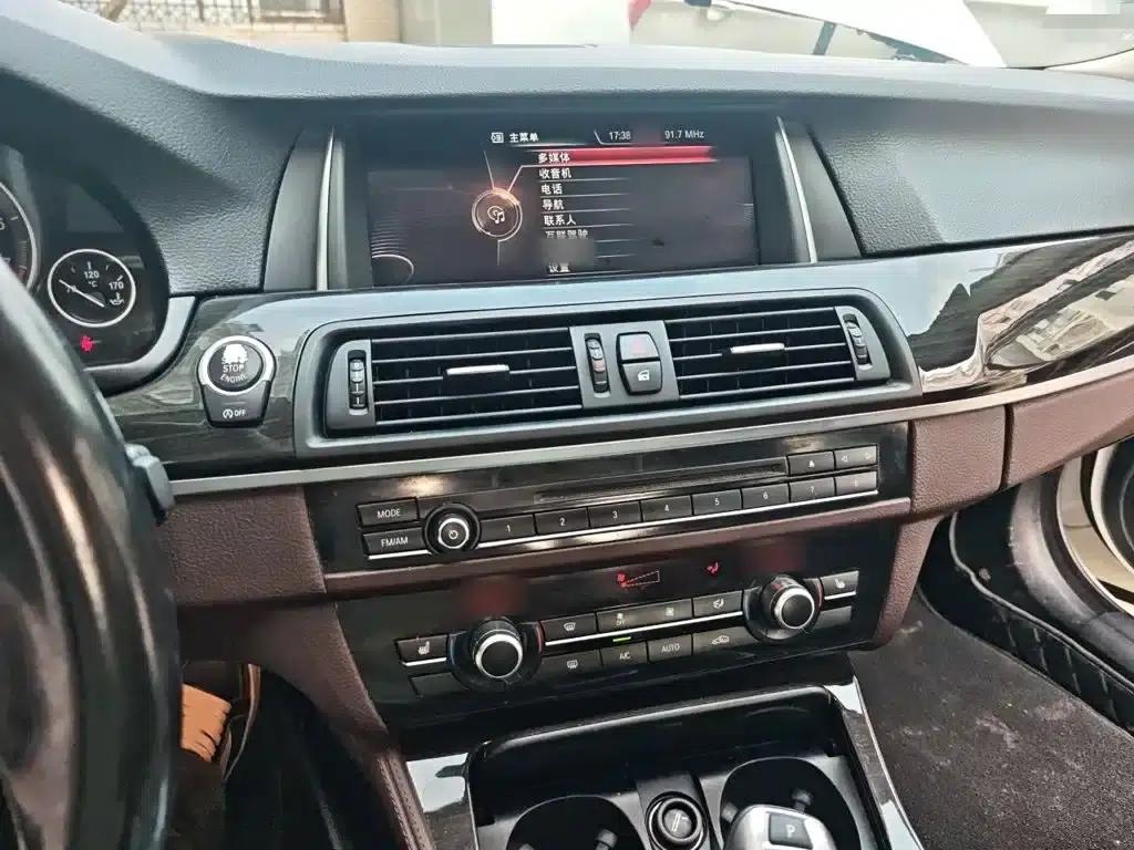 2014 BMW 5 Series 525Li Luxury Design Package — миниатюра 6