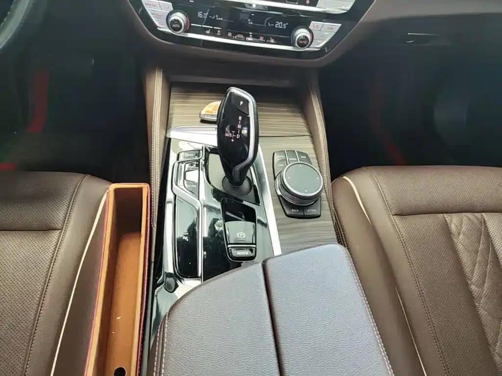 BMW 5 Series 2022 Facelift 530Li Leading Luxury Package — миниатюра 14