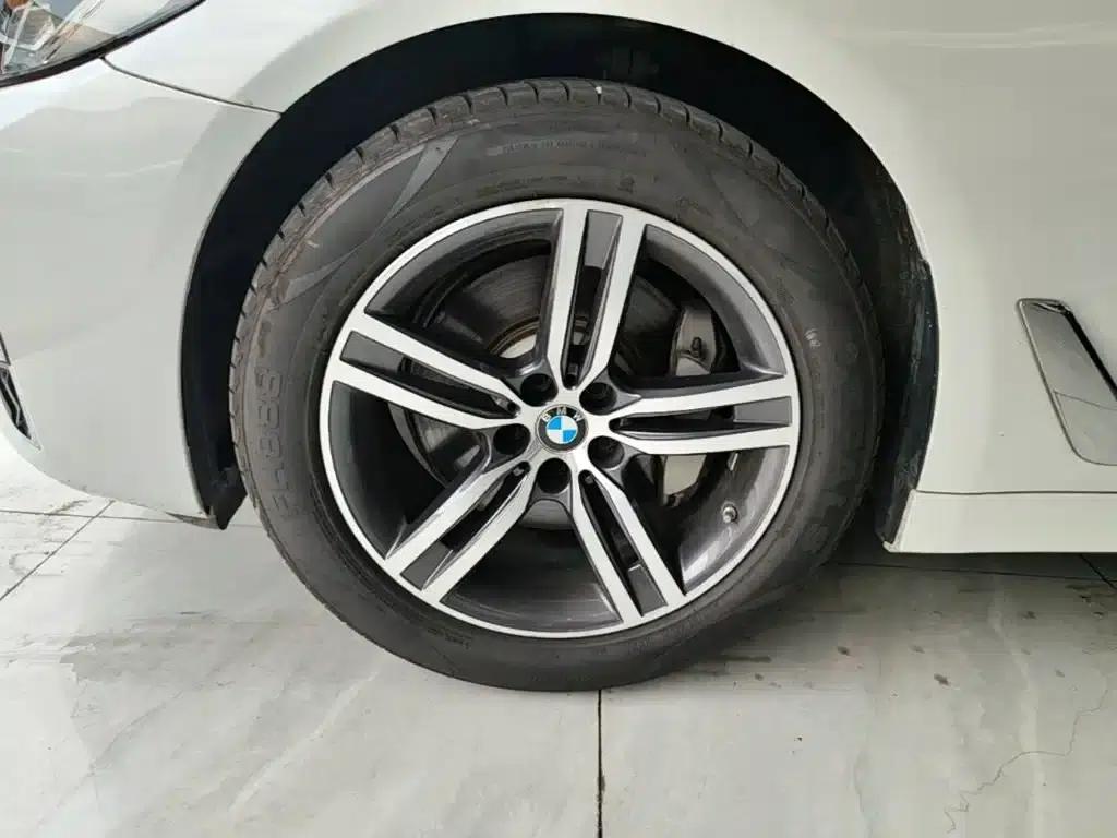 BMW 5 Series 2022 Facelift 530Li Leading Luxury Package — миниатюра 23