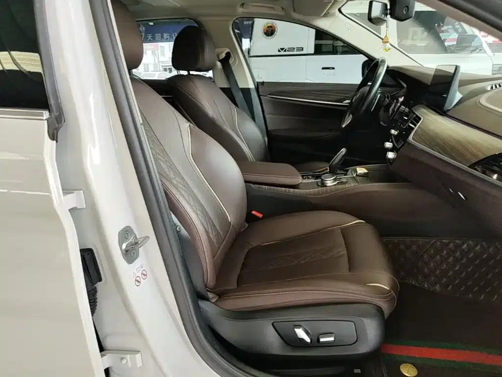 BMW 5 Series 2022 Facelift 530Li Leading Luxury Package — миниатюра 25
