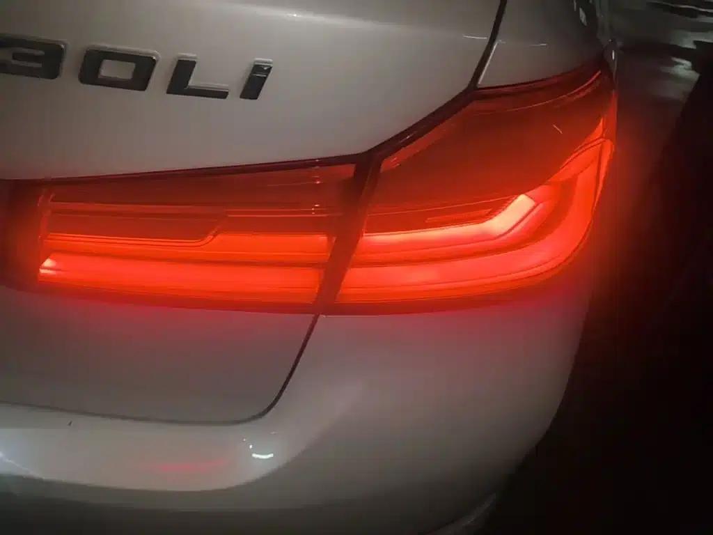 BMW 5 Series 2019 Facelift 530Li Luxury Package — миниатюра 8