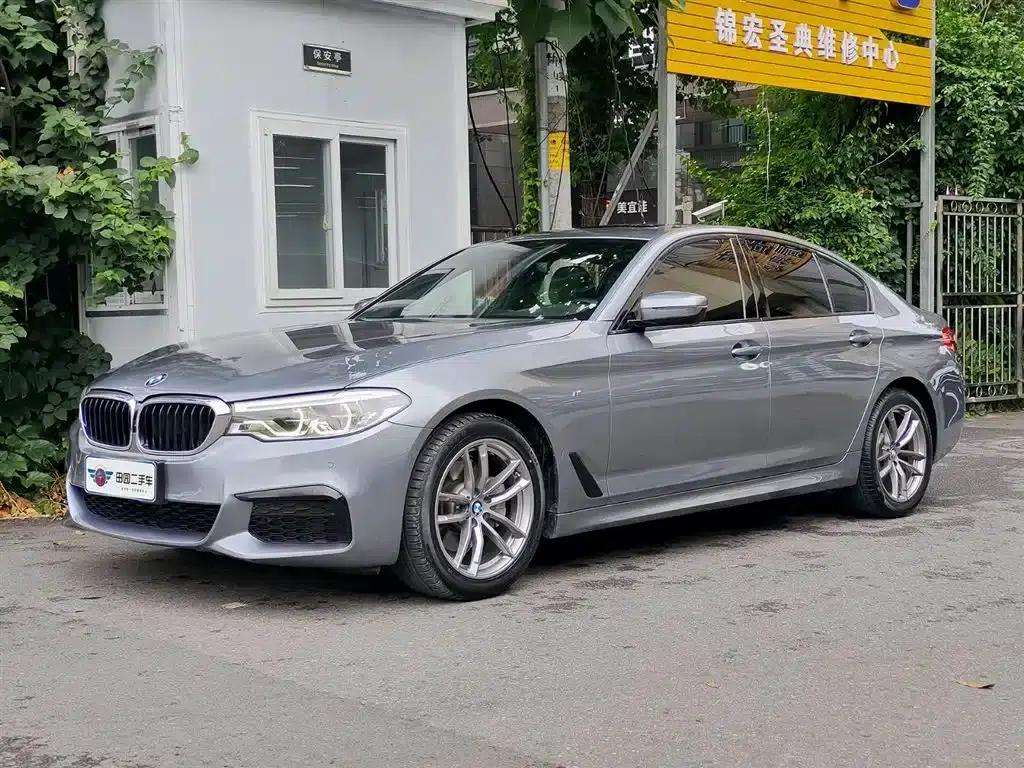 2020 BMW 5 Series Imported Model 525i M Sport Package — миниатюра 1