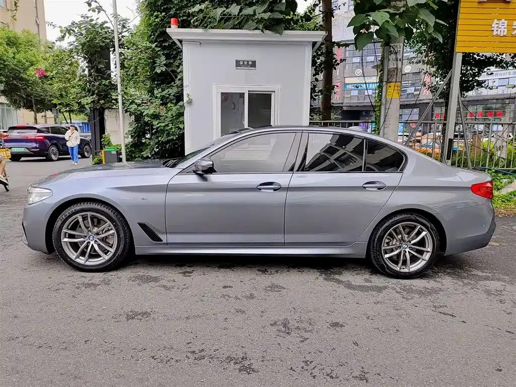 2020 BMW 5 Series Imported Model 525i M Sport Package — миниатюра 3