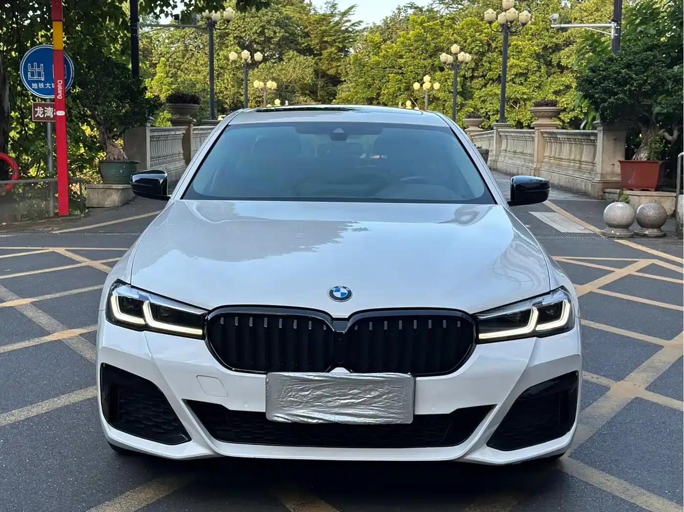 BMW 5 Series PHEV 2021 535Le Luxury Package — миниатюра 2