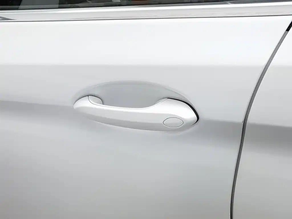 BMW 5 Series PHEV 2020 Mileage Upgrade Edition 530Le Luxury Package — миниатюра 18