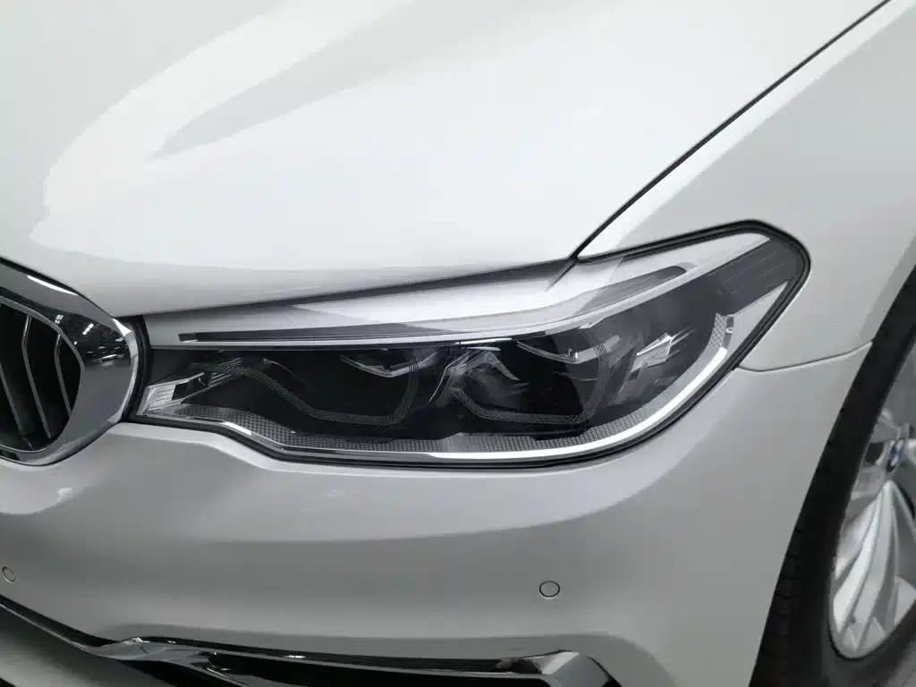 BMW 5 Series PHEV 2020 Mileage Upgrade Edition 530Le Luxury Package — миниатюра 7