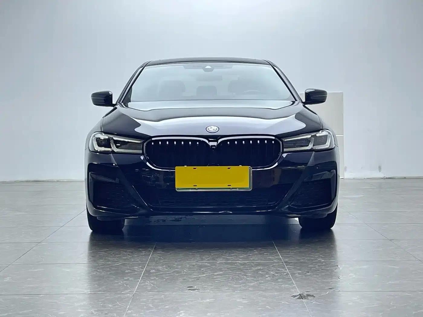 BMW 5 Series PHEV 2022 Facelift 535Le M Sport Package — миниатюра 2