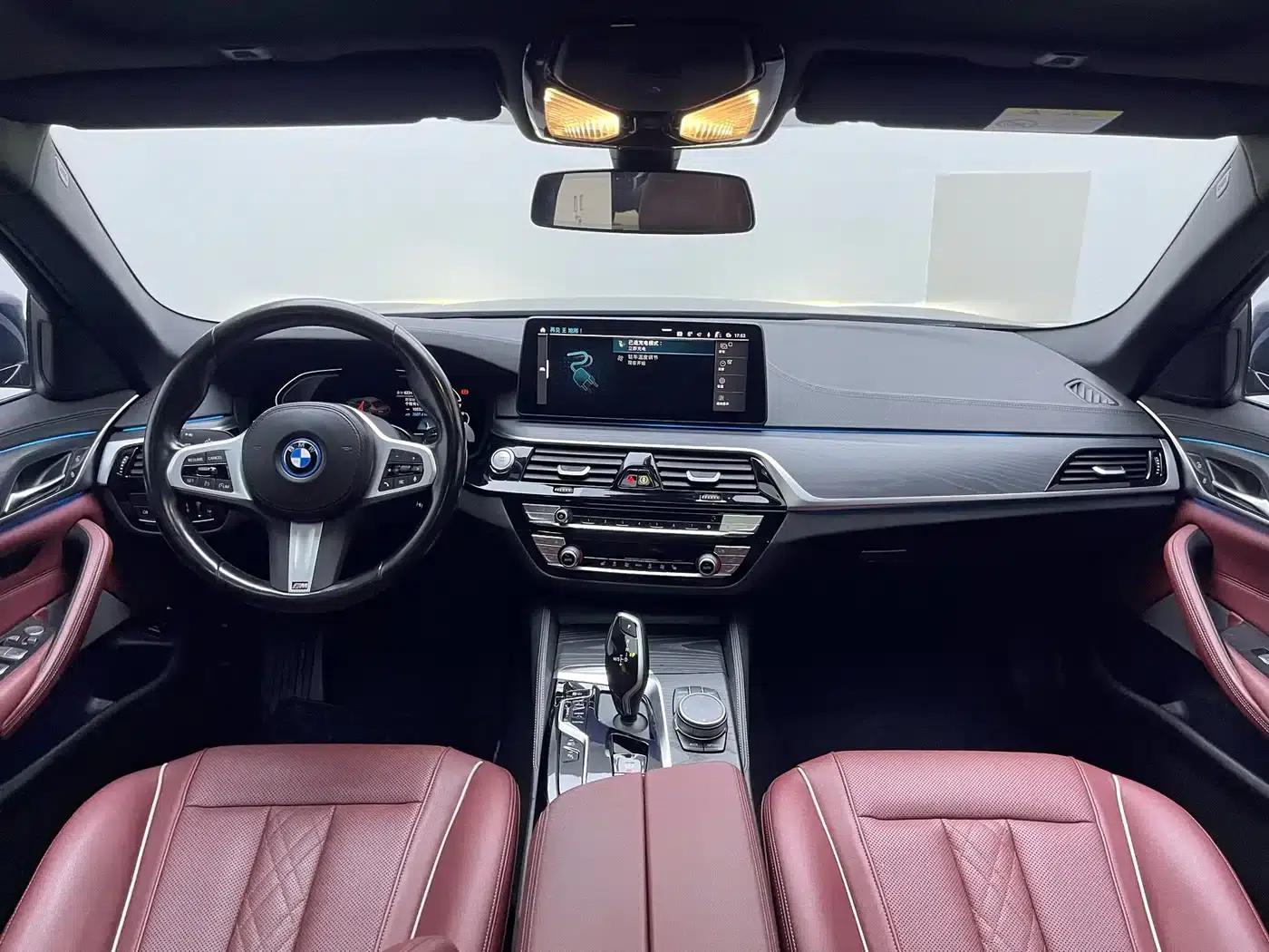 BMW 5 Series PHEV 2022 Facelift 535Le M Sport Package — миниатюра 17