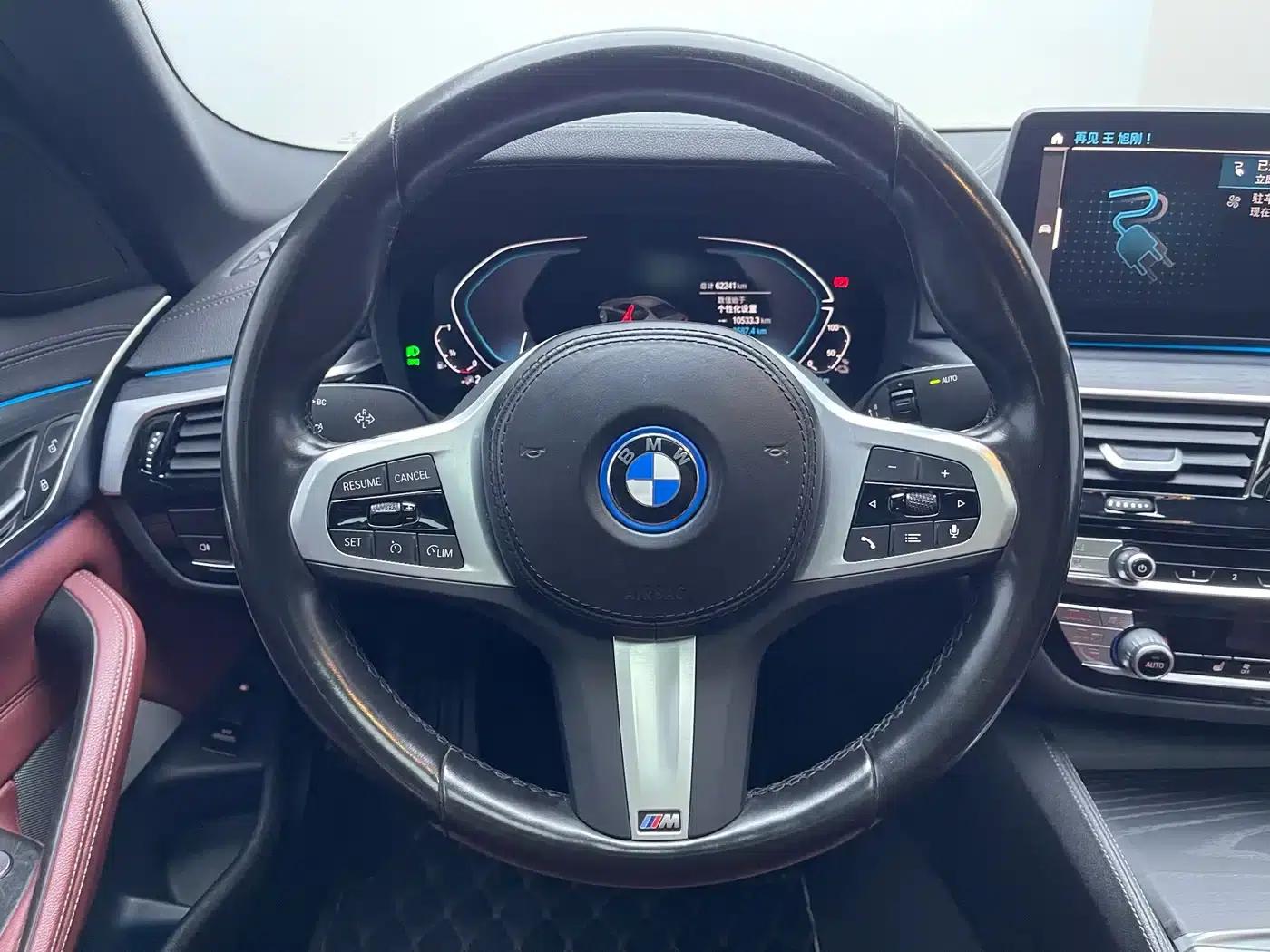 BMW 5 Series PHEV 2022 Facelift 535Le M Sport Package — миниатюра 18