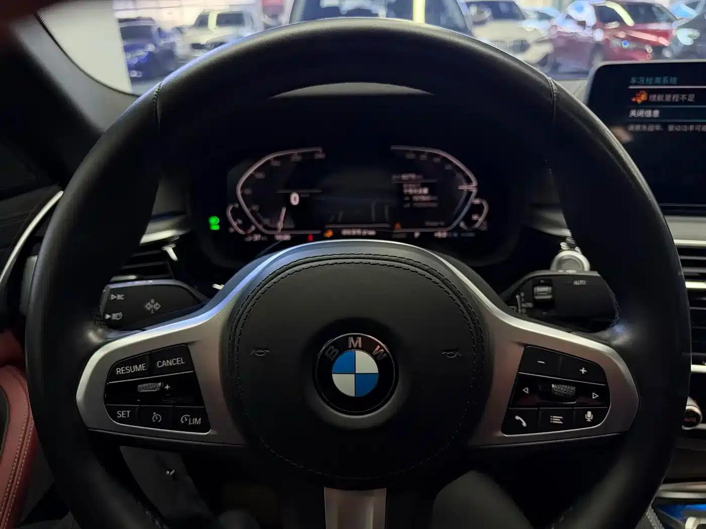 BMW 5 Series PHEV 2021 535Le M Sport Package — миниатюра 12