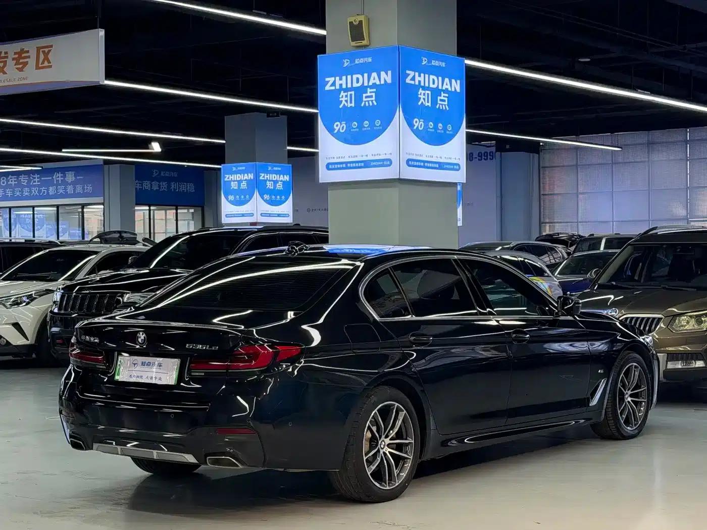 BMW 5 Series PHEV 2021 535Le M Sport Package — миниатюра 21