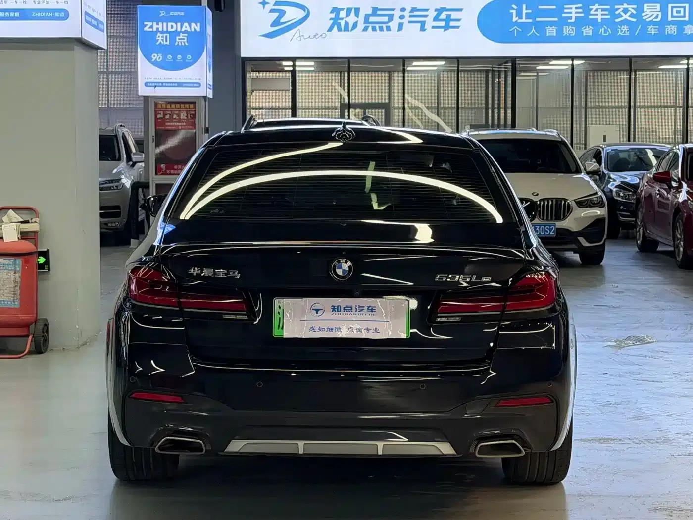 BMW 5 Series PHEV 2021 535Le M Sport Package — миниатюра 22