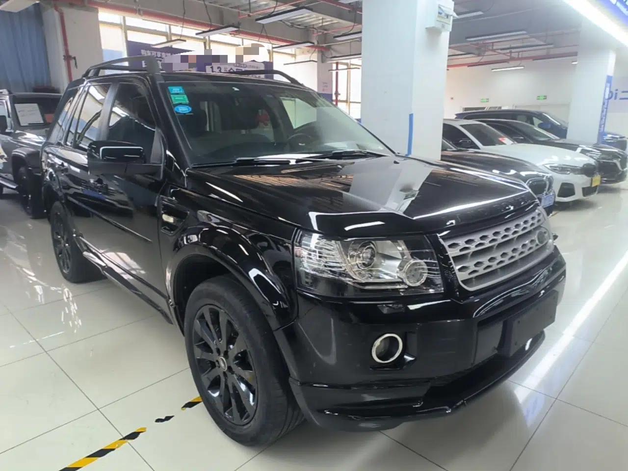 Land Rover Freelander 2 2015 2.0T Si4 HSE Luxury Collector's Edition — миниатюра 3