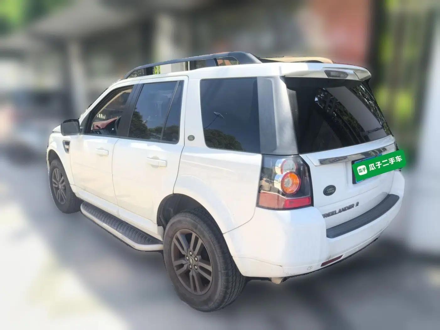 Land Rover Freelander 2 2015 2.0T Si4 XS Collection Edition — миниатюра 4