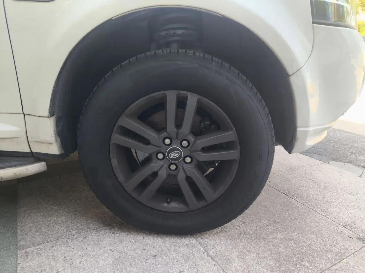 Land Rover Freelander 2 2015 2.0T Si4 XS Collection Edition — миниатюра 8