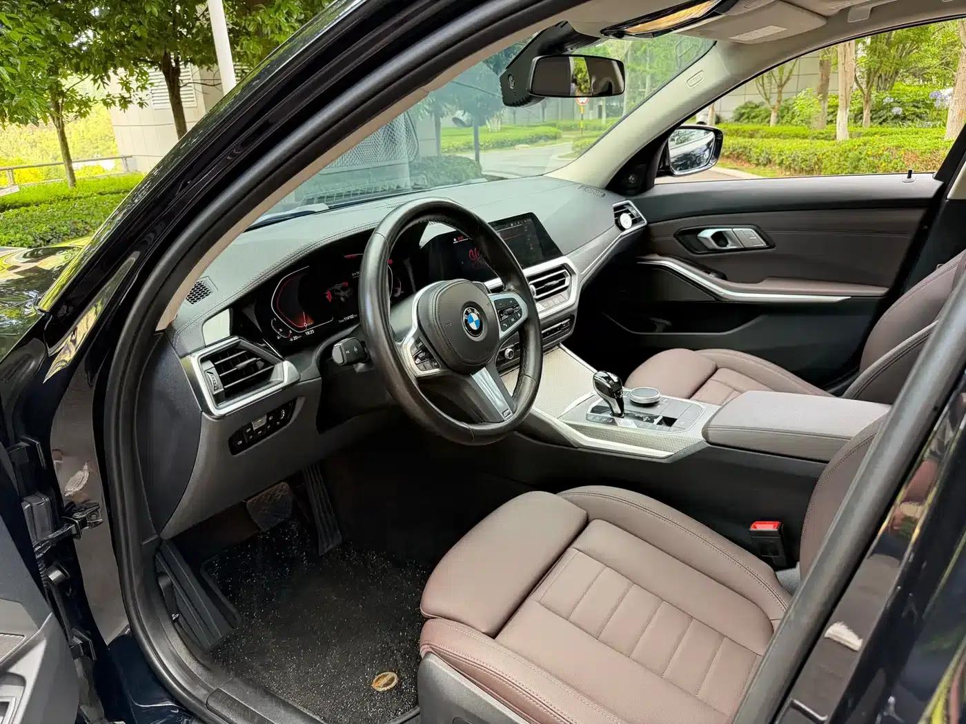 2021 BMW 3 Series 325Li M Sport Shadow Edition — миниатюра 6