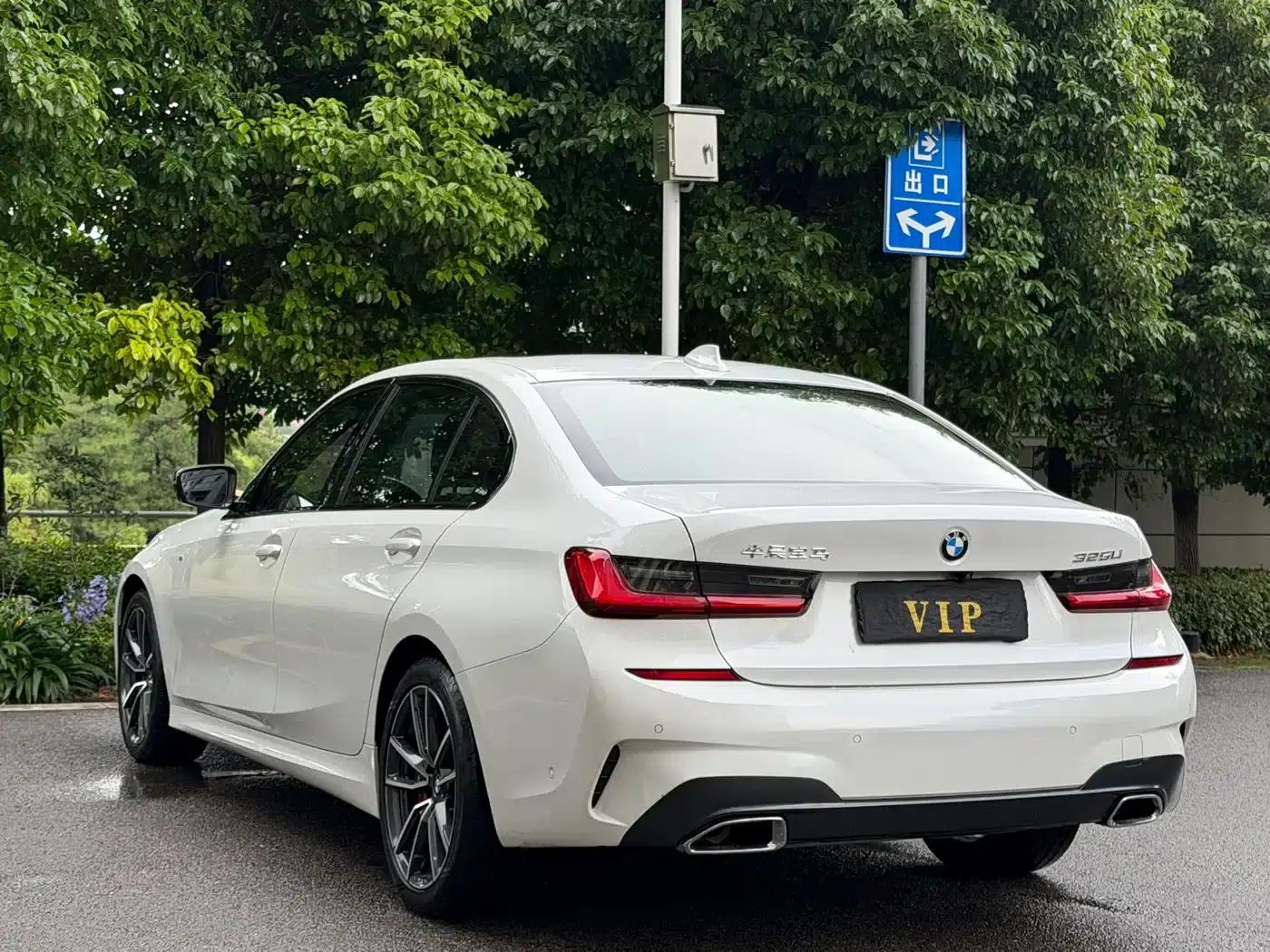 2023 BMW 3 Series 325Li M Sport Package — миниатюра 7